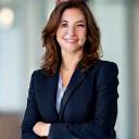 Ritratto professionale di Elena Bianchi, procurement manager.